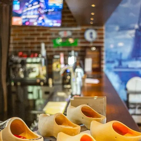 מלון Petros בוקובל