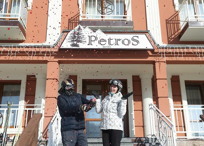 Petros 酒店 3*