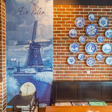 Petros Hotel 3*